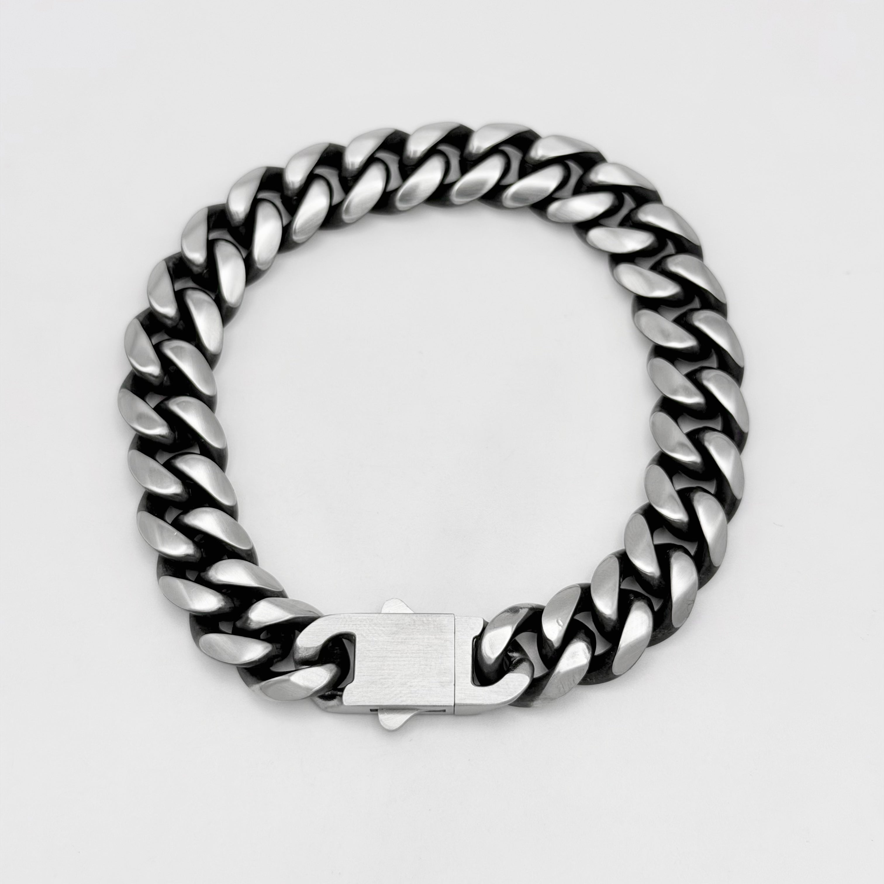 Bracelet - Stainless Steel - BLS-213 Cuban Cut Bracelet