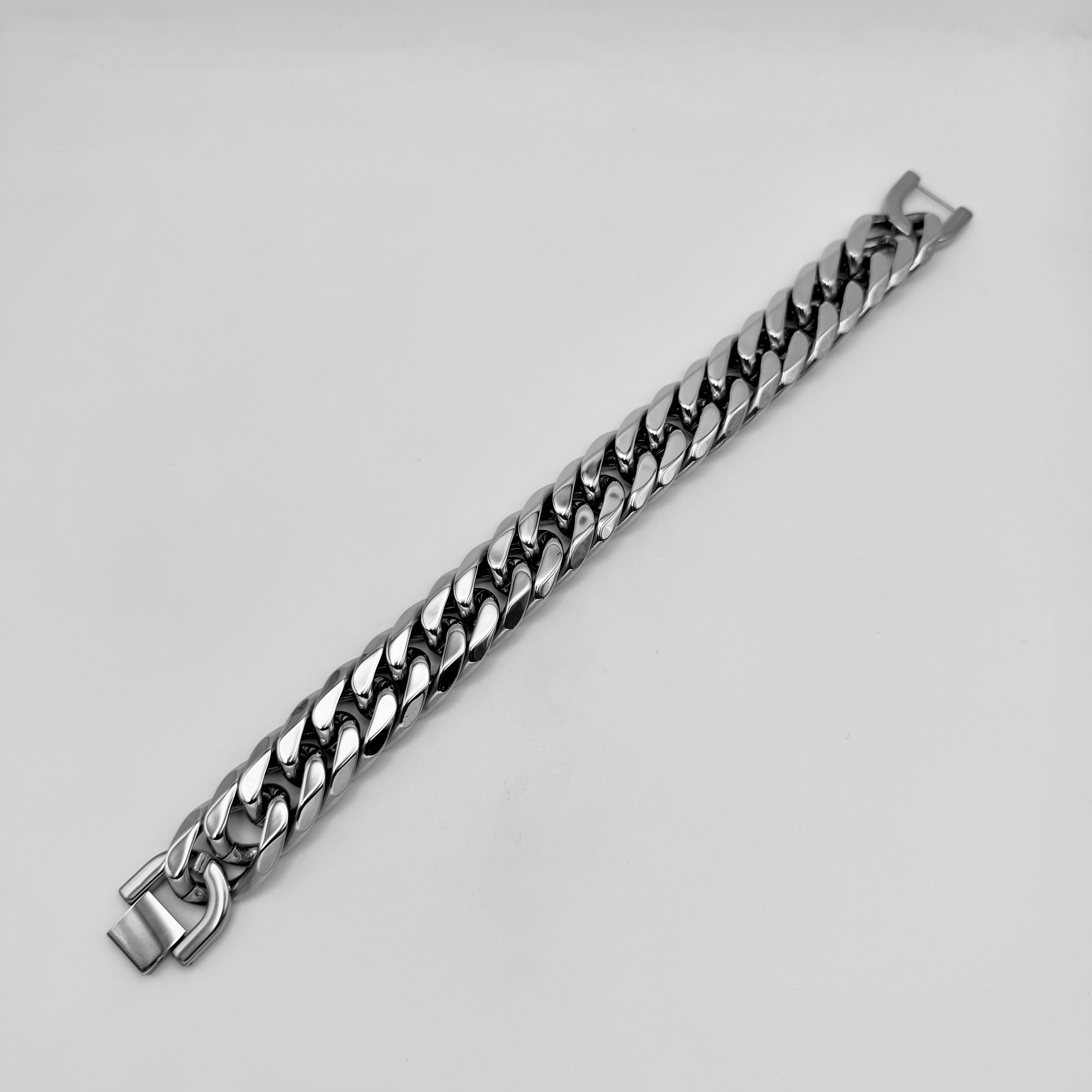 Bracelet - Stainless Steel - BLS-213 Cuban Cut Bracelet