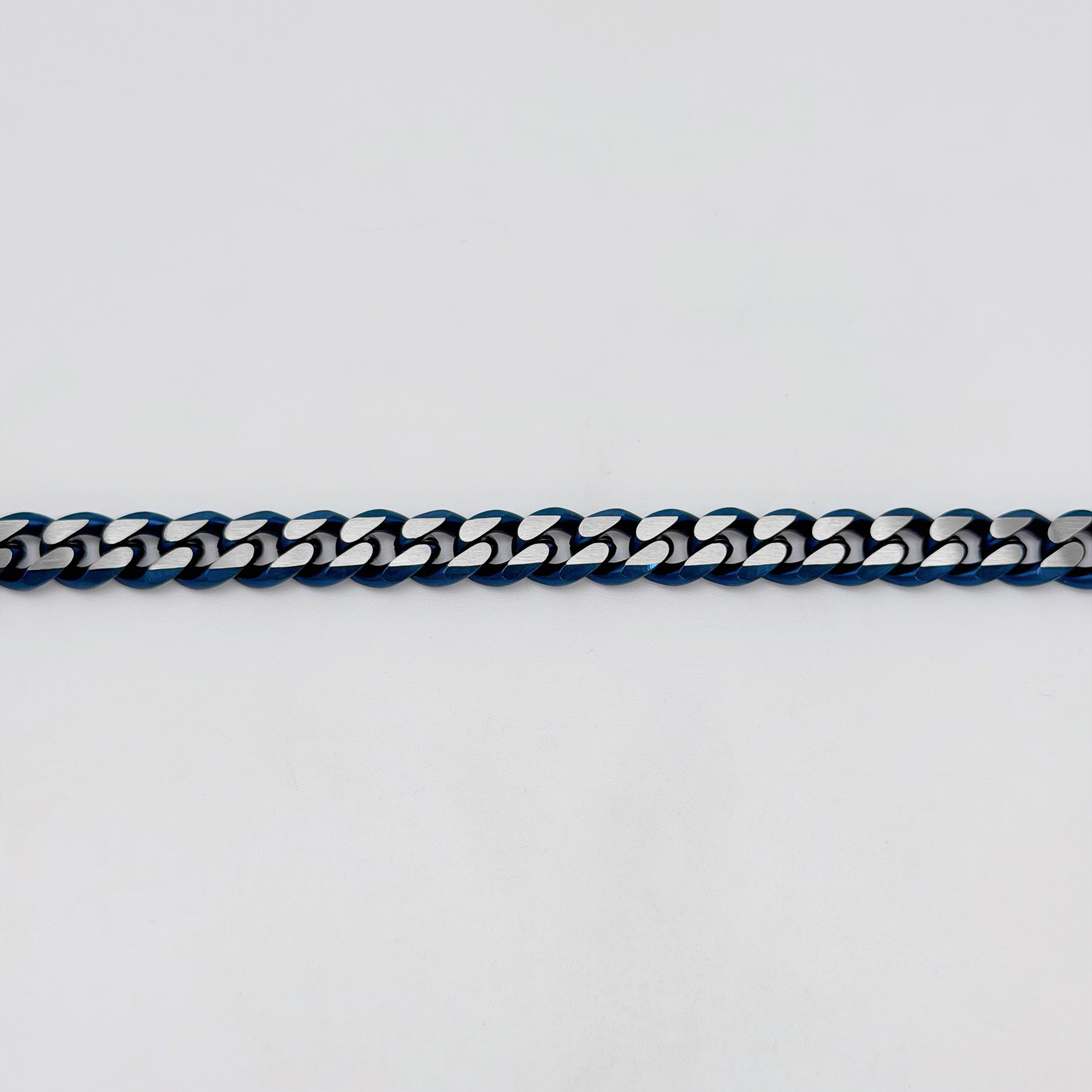 Bracelet - Stainless Steel - BLS-213 Cuban Cut Bracelet