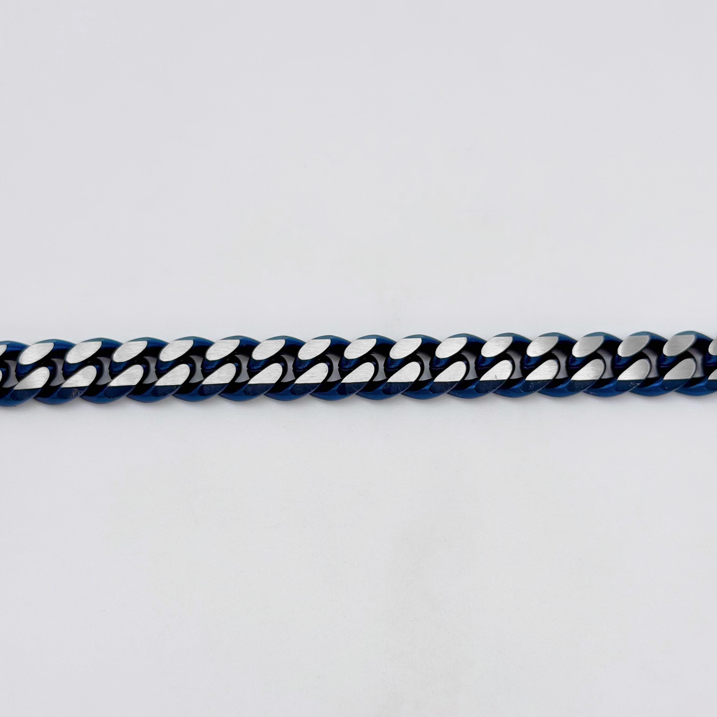 Bracelet - Stainless Steel - BLS-213 Cuban Cut Bracelet