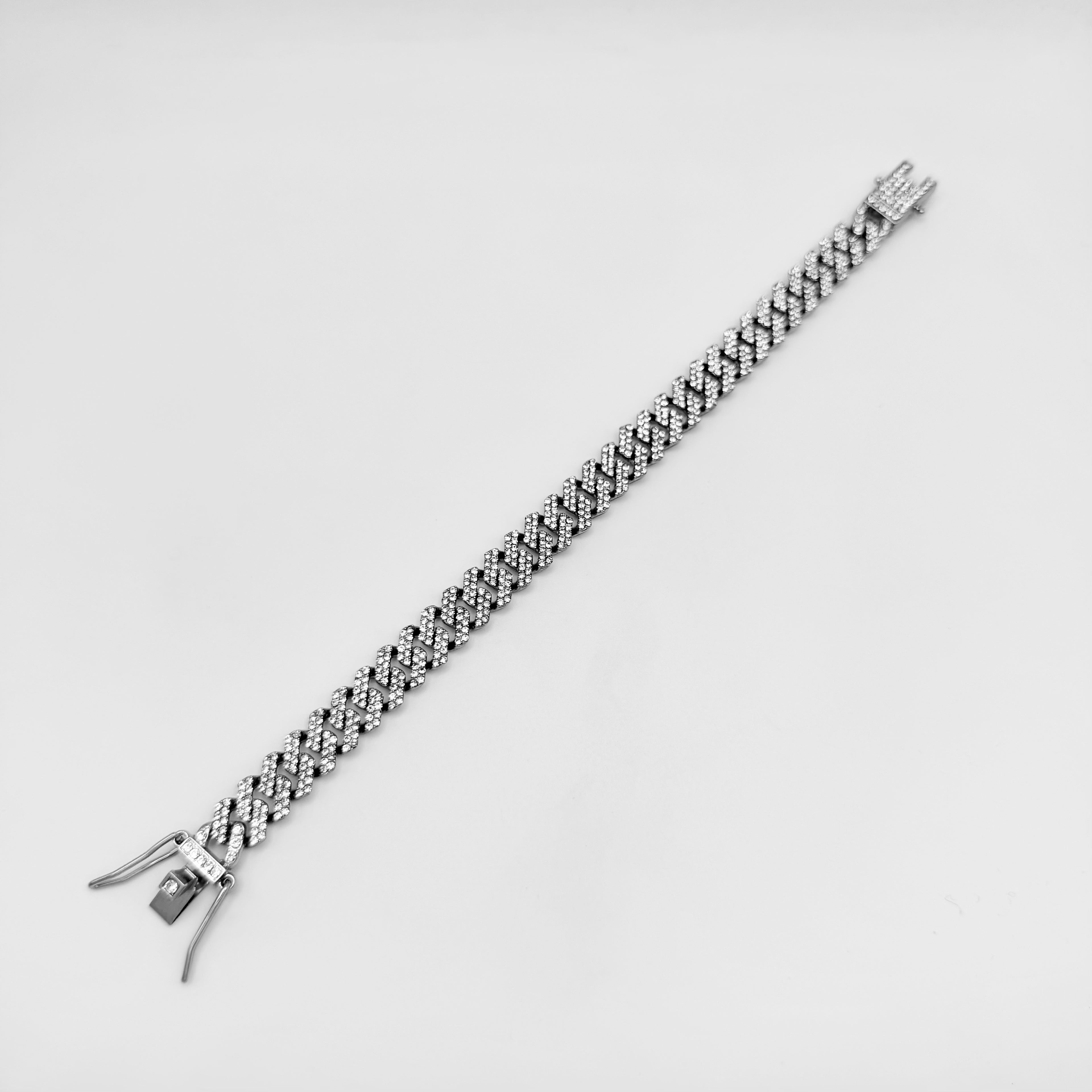 BLZ- 401 Bracelet - Zinc Alloy