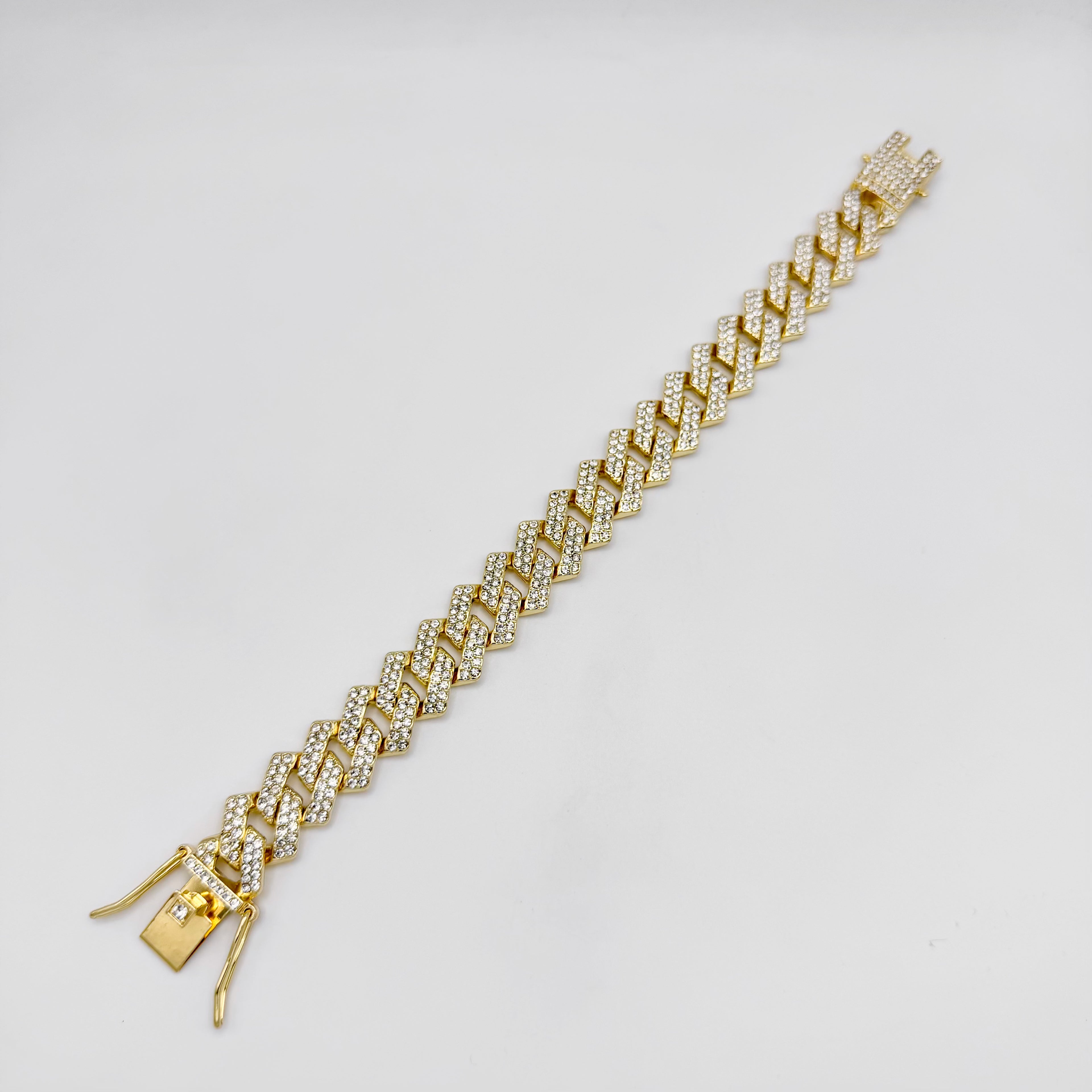 BLZ- 401 Bracelet - Zinc Alloy