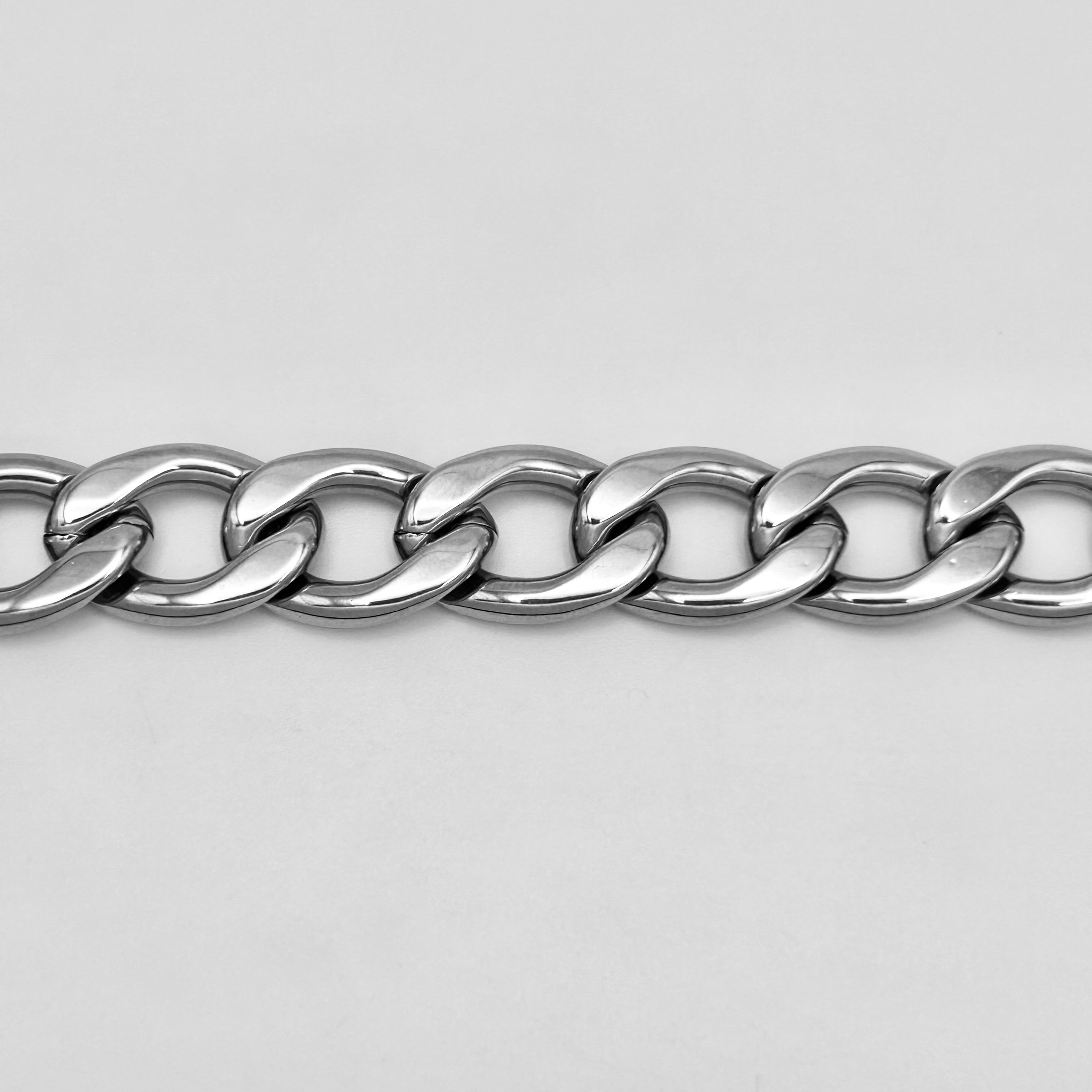 CHS-103 Curb Link Chain - Stainless Steel - Silver