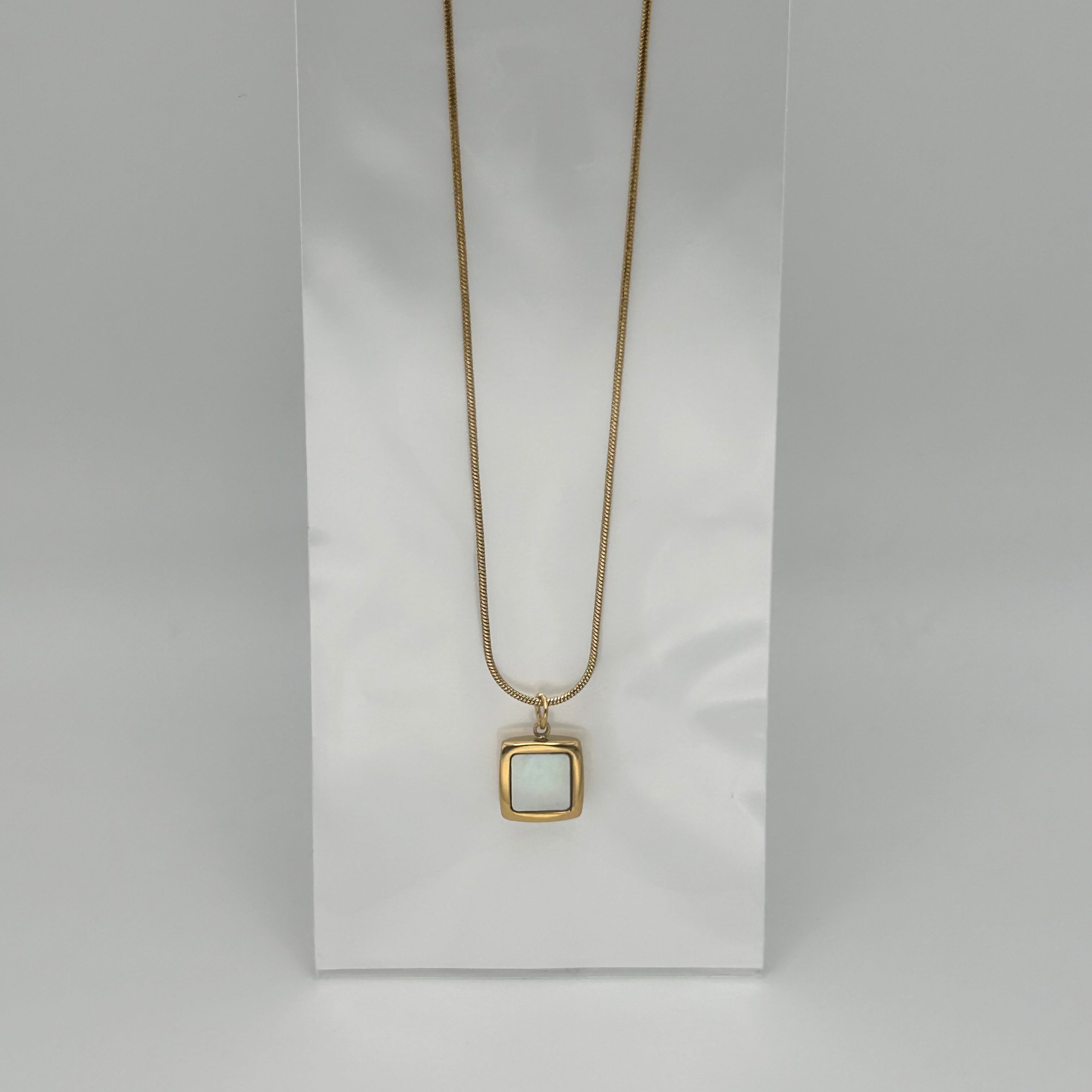 Necklace - Stainless Steel - NES-3076