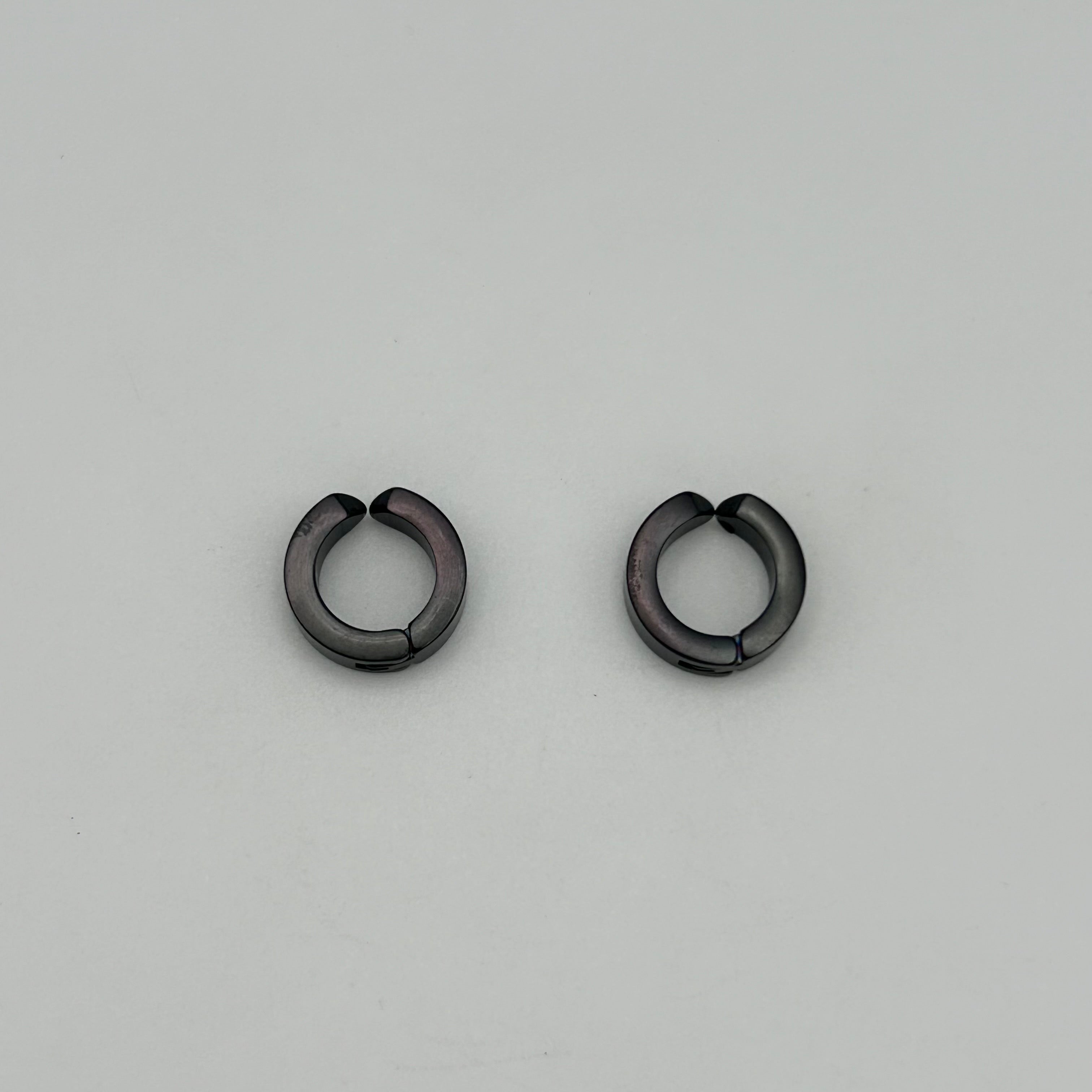 Huggie Earrings - Stainless Steel - HES-1029