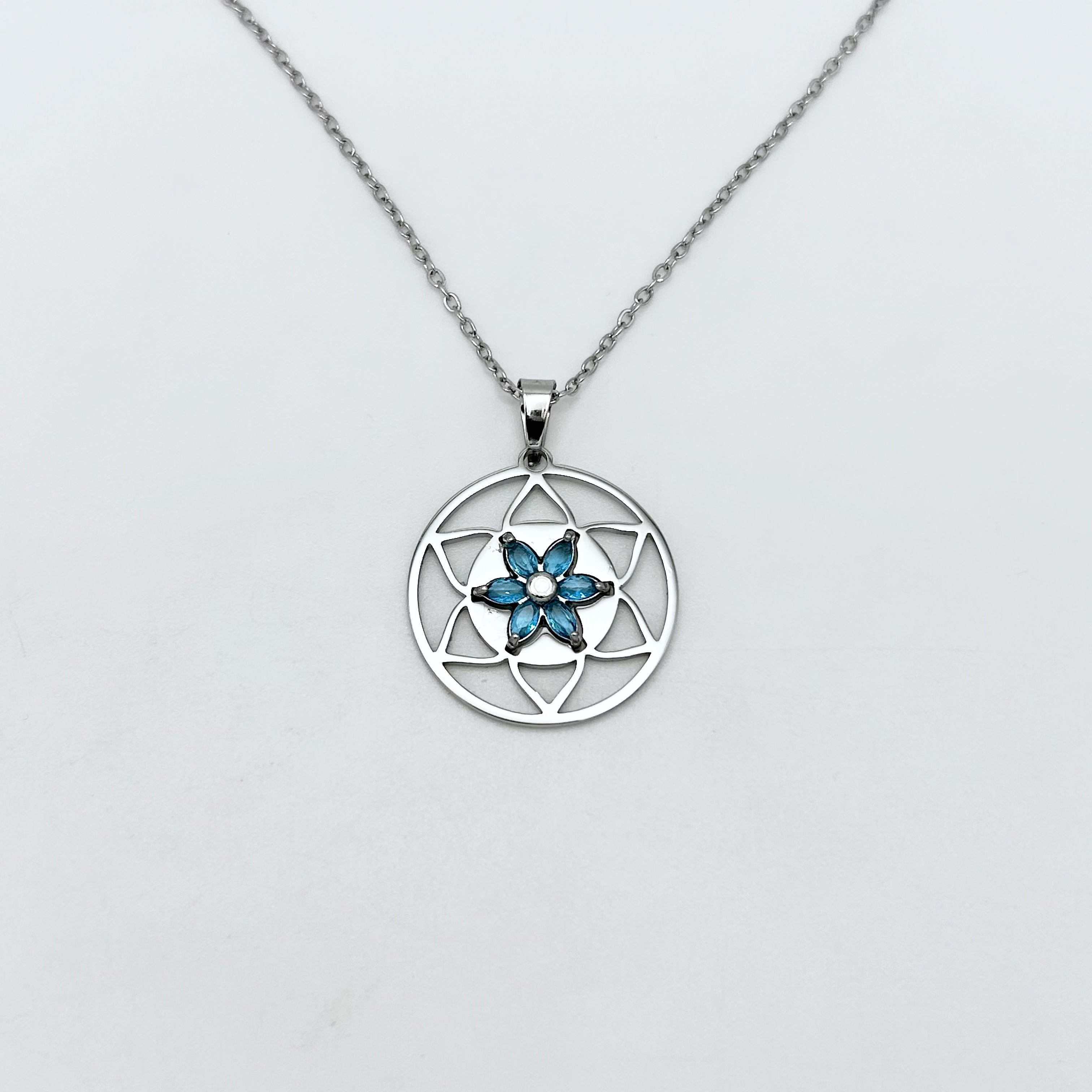 Necklace - Stainless Steel - NES-2822