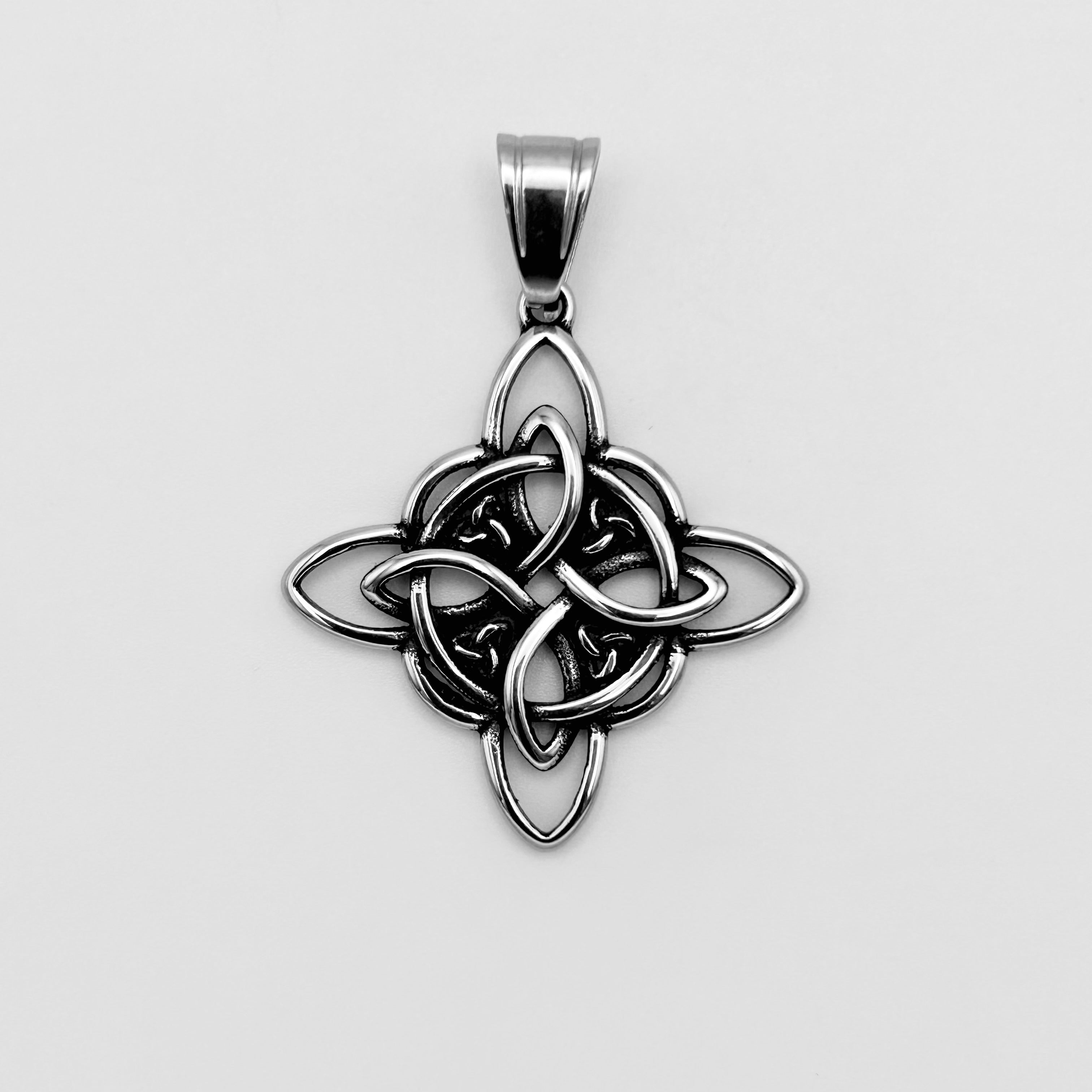 Witch’s Knot Pendant - Stainless Steel - PDS-1086
