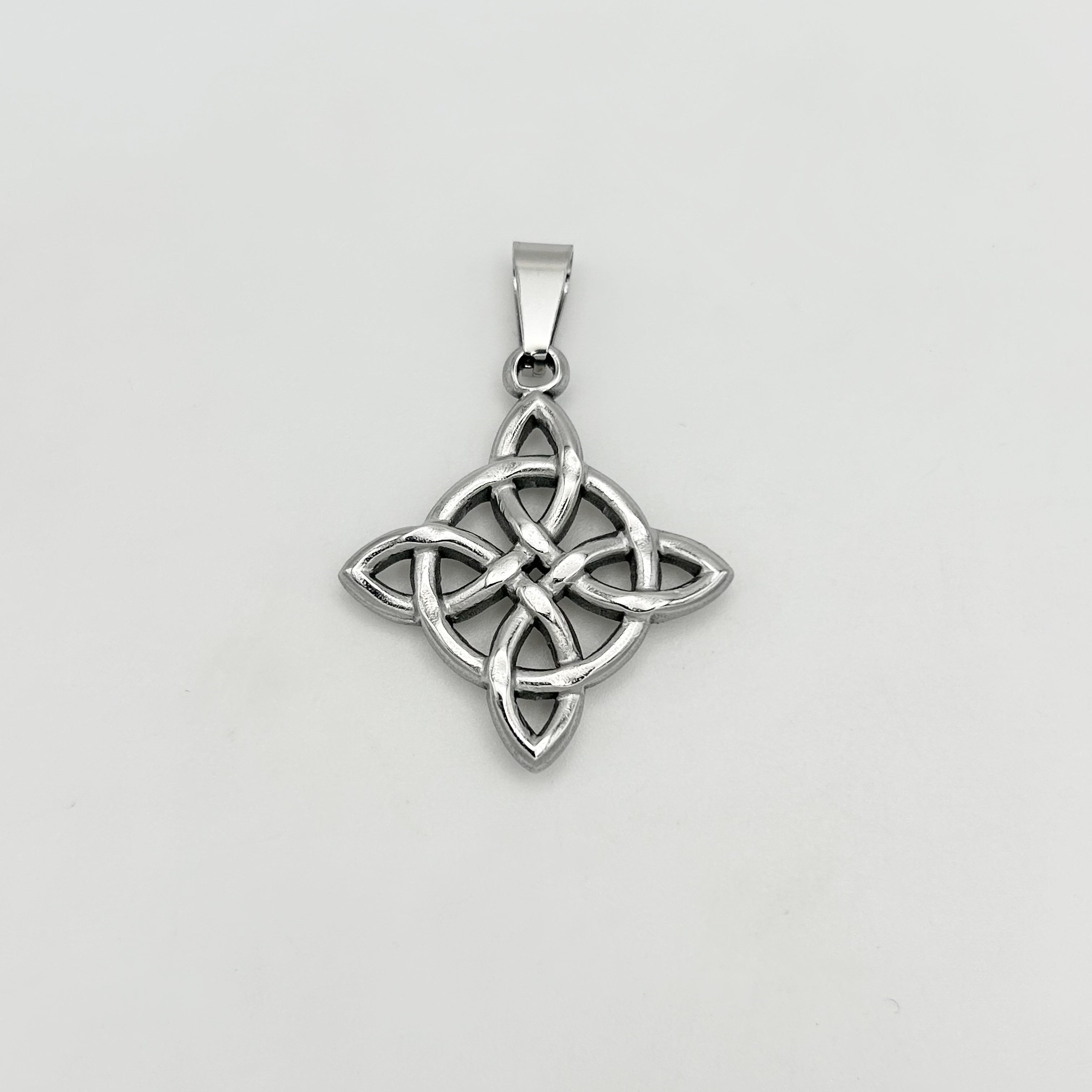 Witch's Knot Pendant - Stainless Steel - PDS-3001