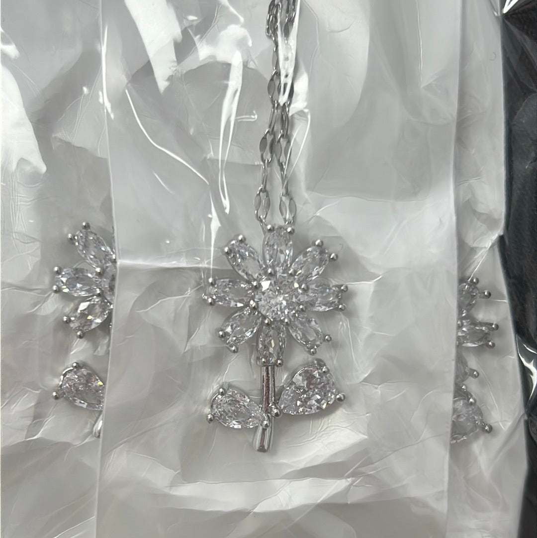 Necklace - Stainless Steel - NES-1082